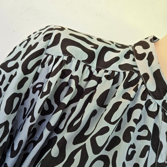 Rebecca minkoff Fleur Half Sleeve Blouse Blue And Black Leopard Print Size Small - Picture 5 of 15